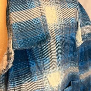 Urban Outfitters Men’s Large Bright Blue Flannel 100% cotton XL